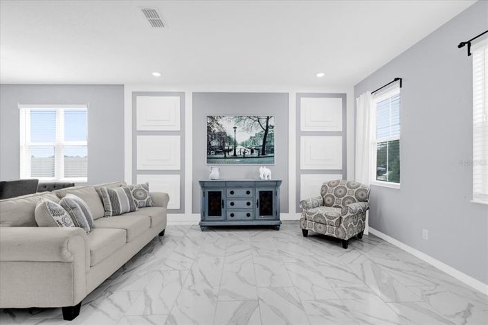 Image No.4-Propriété de 4 chambres à vendre à Kissimmee