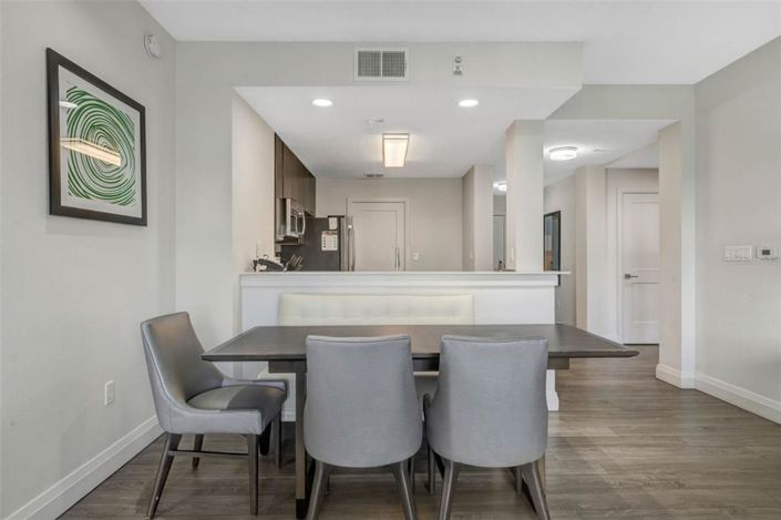 Image No.11-2 Bed Property for sale