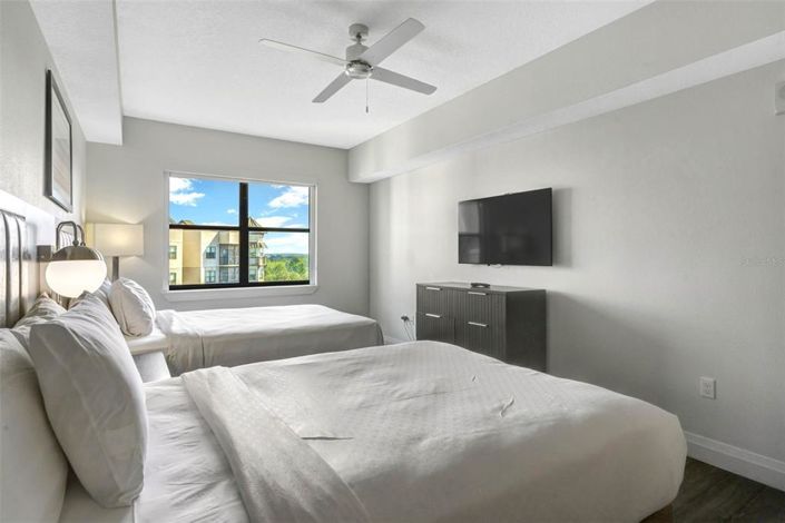 Image No.18-2 Bed Property for sale