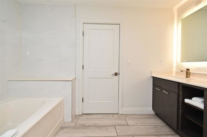 Image No.26-Propriété de 2 chambres à vendre à Winter Garden