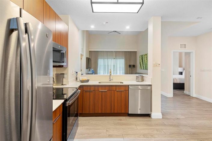 Image No.10-3 Bed Property for sale