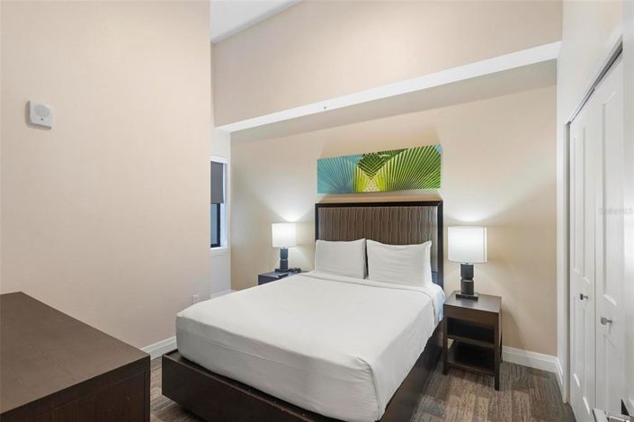 Image No.17-3 Bed Property for sale