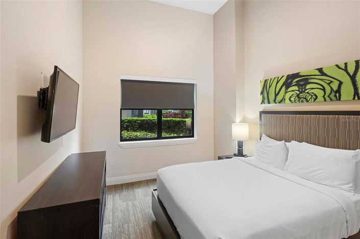 Image No.19-3 Bed Property for sale