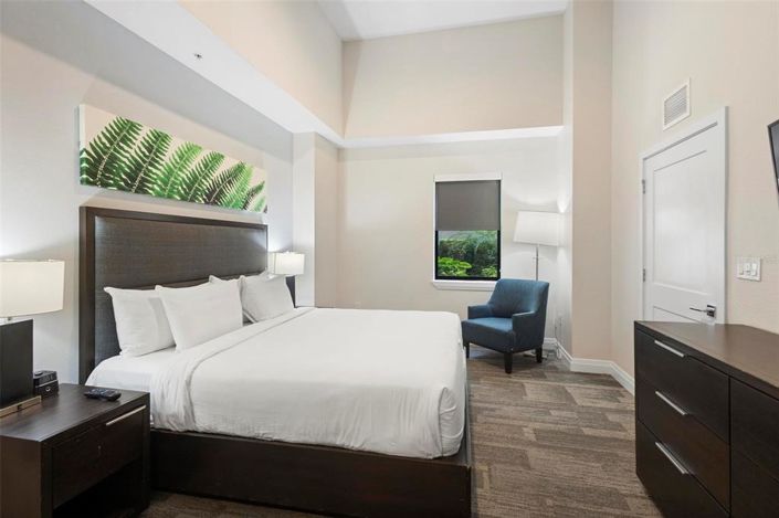 Image No.5-3 Bed Property for sale