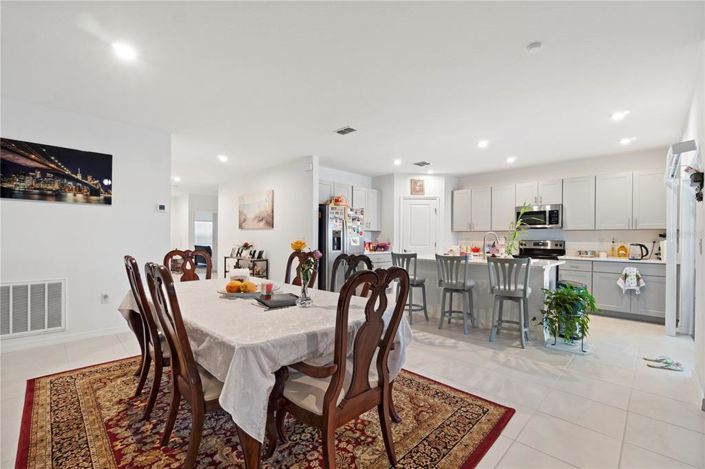 Image No.15-4 Bed Property for sale