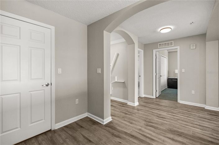 Image No.17-3 Bed Property for sale