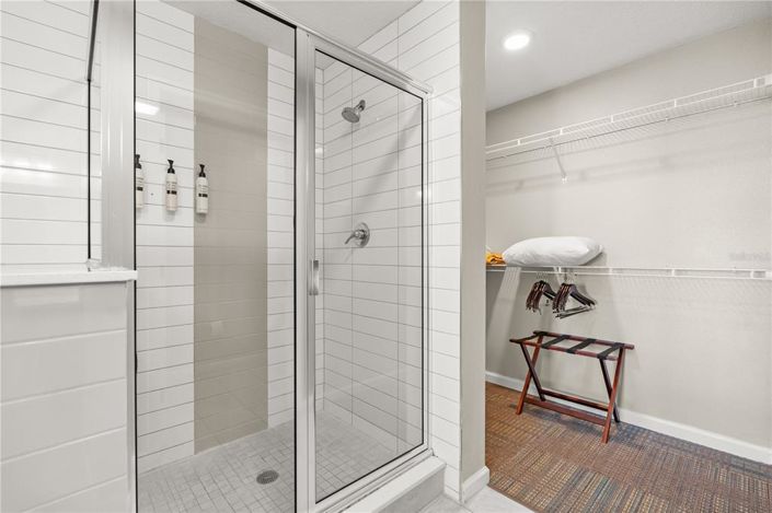 Image No.26-3 Bed Property for sale