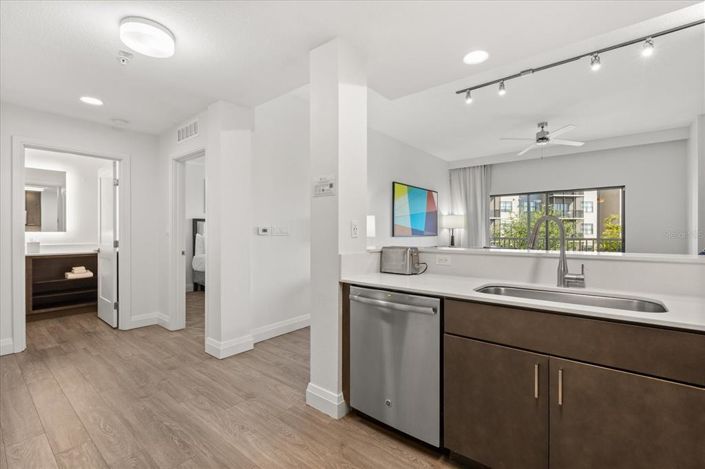 Image No.12-2 Bed Property for sale