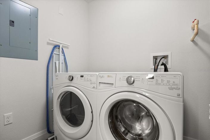 Image No.14-2 Bed Property for sale