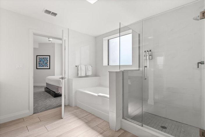 Image No.16-2 Bed Property for sale