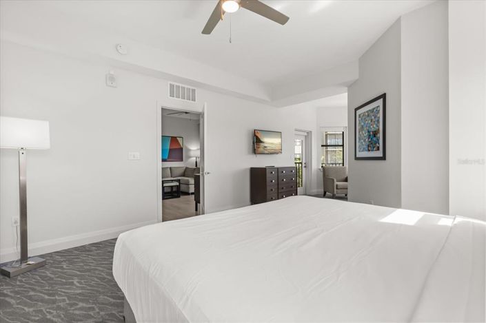 Image No.20-2 Bed Property for sale