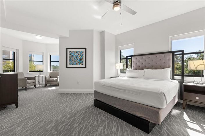 Image No.22-2 Bed Property for sale