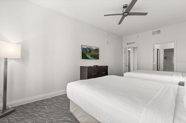 Image No.27-2 Bed Property for sale