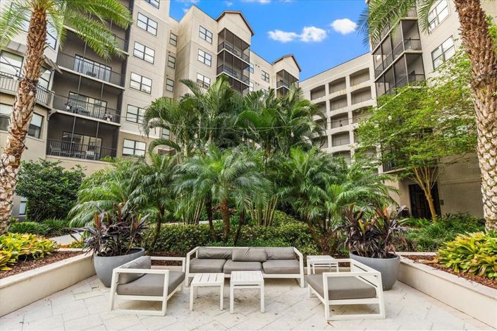 Image No.43-2 Bed Property for sale