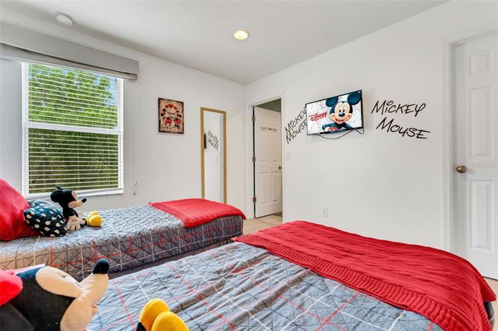 Image No.25-2 Bed Townhouse for sale