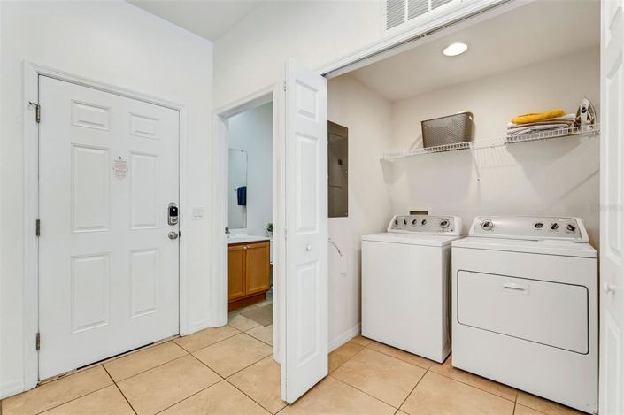 Image No.3-2 Bed Townhouse for sale