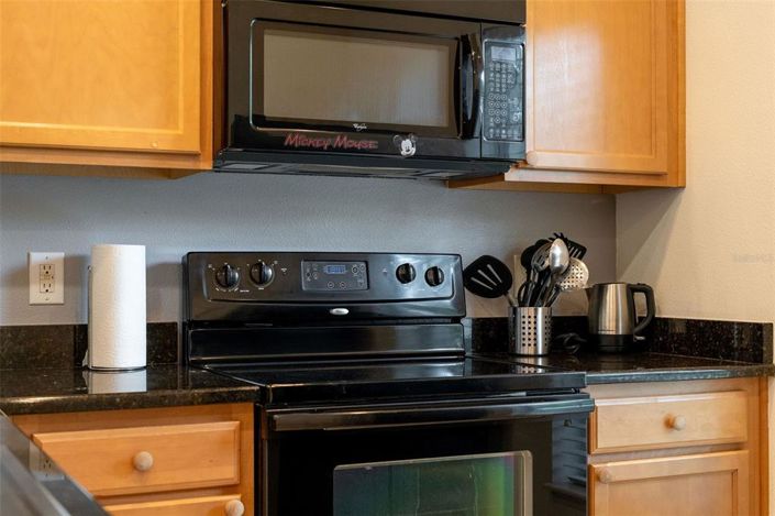 Image No.34-2 Bed Townhouse for sale