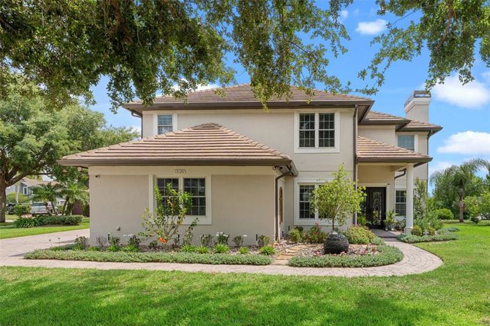 Image No.2-4 Bed Property for sale