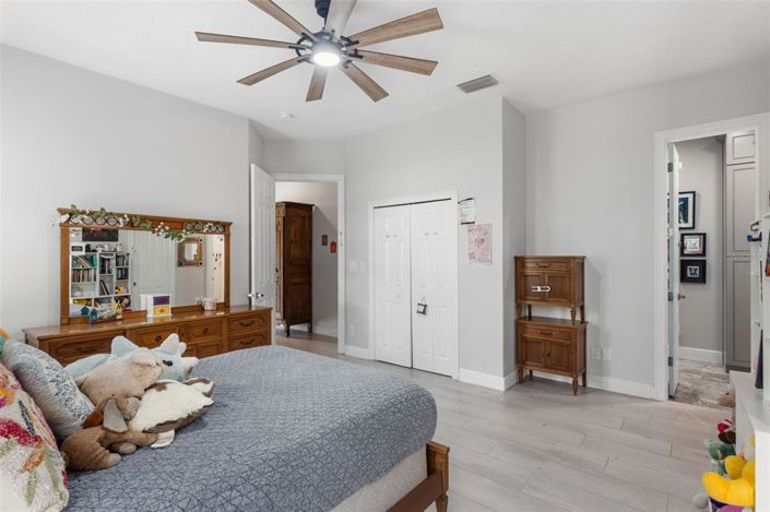 Image No.26-4 Bed Property for sale