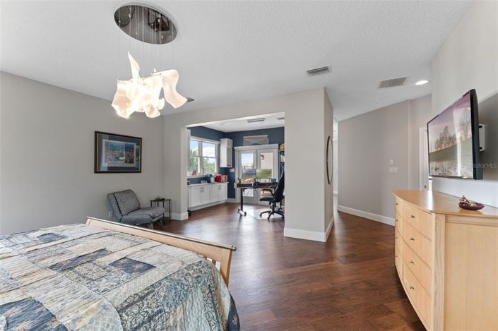 Image No.42-4 Bed Property for sale