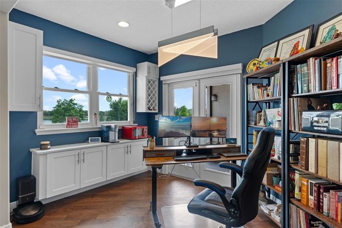 Image No.44-4 Bed Property for sale