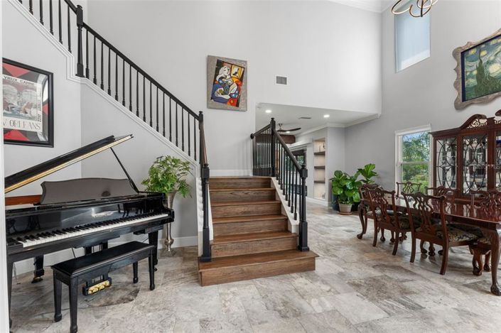 Image No.5-4 Bed Property for sale