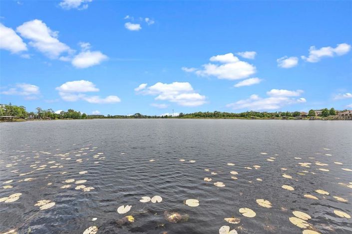 Image No.57-4 Bed Property for sale