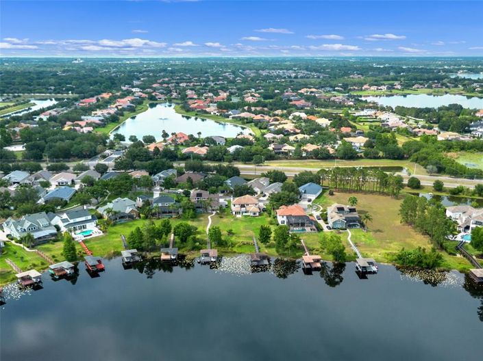 Image No.71-4 Bed Property for sale