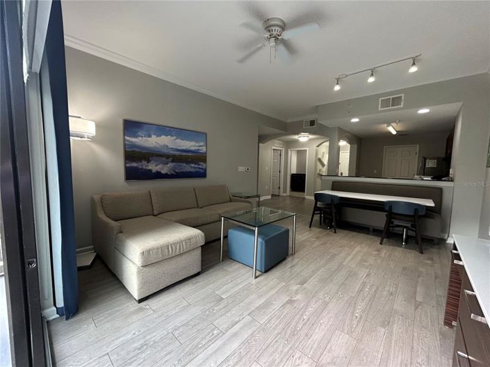 Image No.10-3 Bed Property for sale