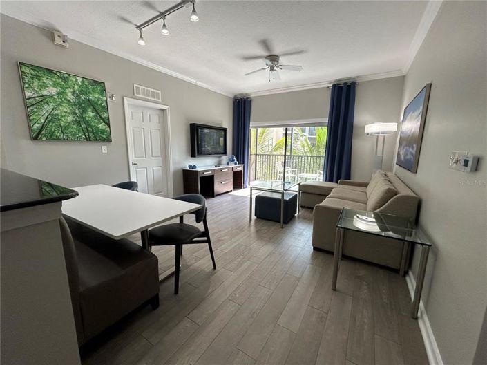 Image No.53-3 Bed Property for sale