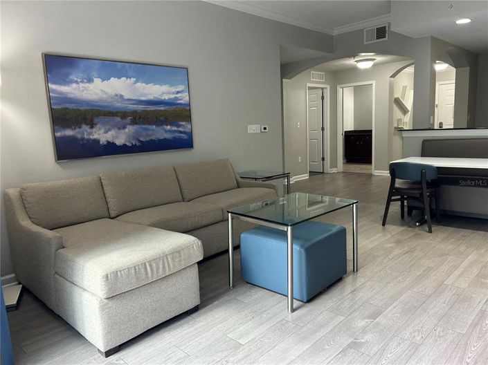 Image No.6-3 Bed Property for sale