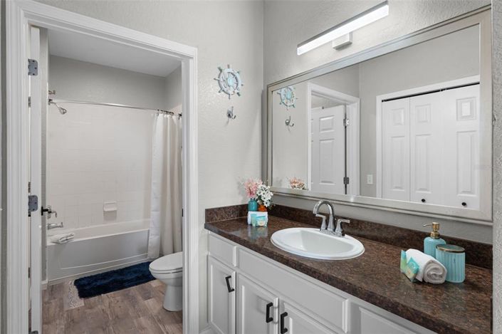 Image No.23-2 Bed Property for sale