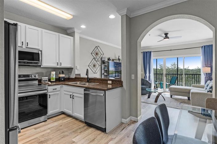 Image No.7-2 Bed Property for sale