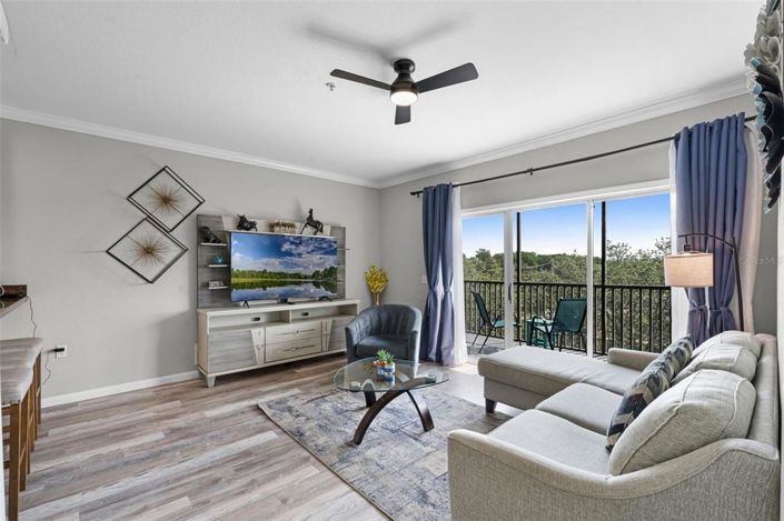 Image No.9-2 Bed Property for sale