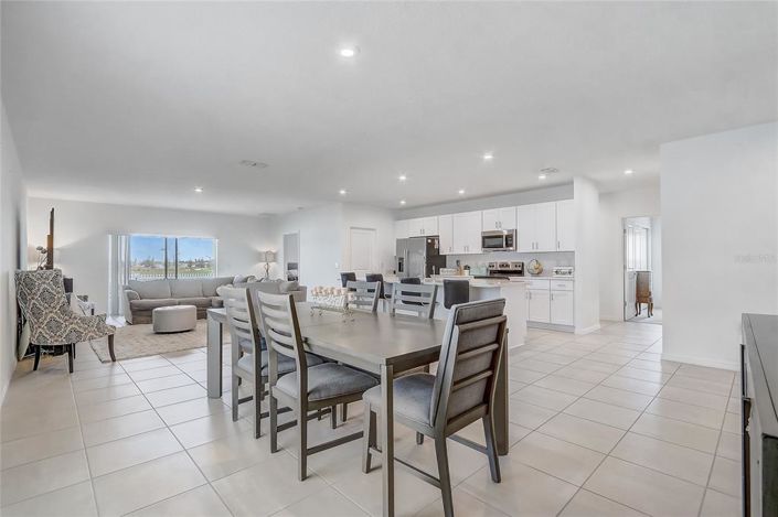 Image No.13-Propriété de 4 chambres à vendre à Kissimmee