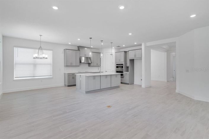 Image No.3-3 Bed Property for sale