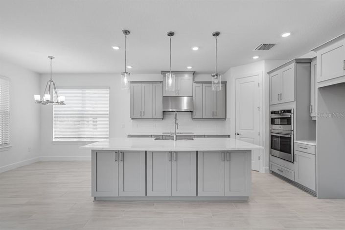 Image No.4-3 Bed Property for sale