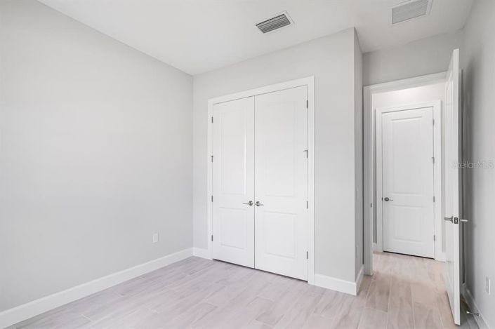 Image No.10-3 Bed Property for sale