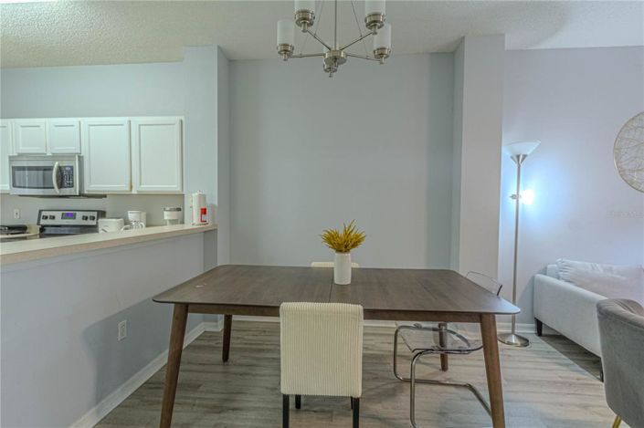 Image No.6-3 Bed Townhouse for sale