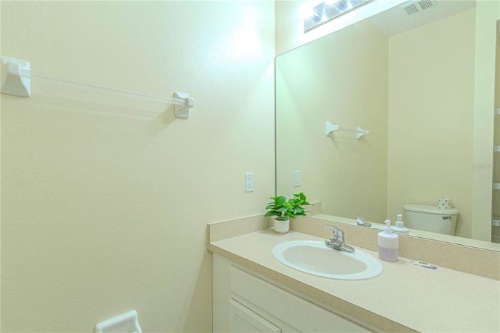 Image No.8-3 Bed Townhouse for sale