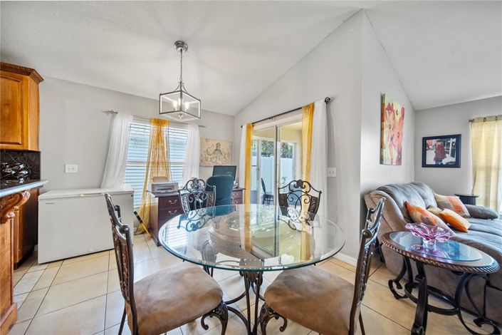 Image No.11-4 Bed Property for sale