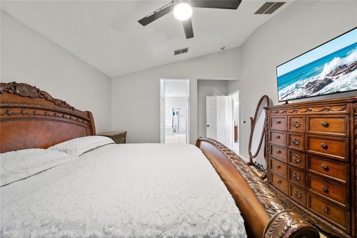 Image No.15-4 Bed Property for sale