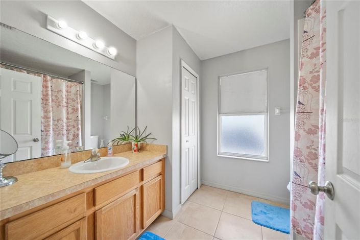 Image No.21-4 Bed Property for sale