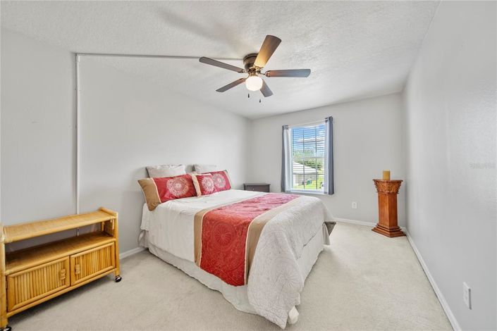 Image No.22-4 Bed Property for sale