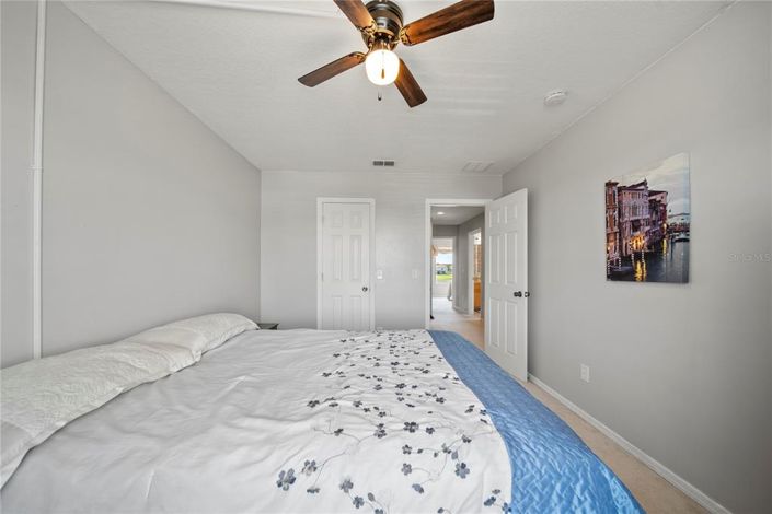 Image No.26-4 Bed Property for sale