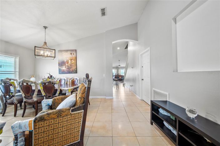 Image No.27-4 Bed Property for sale