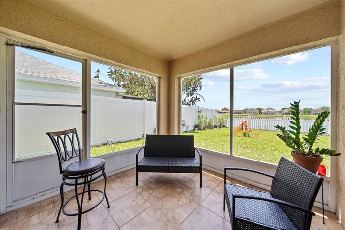 Image No.28-4 Bed Property for sale