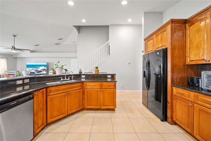 Image No.5-4 Bed Property for sale