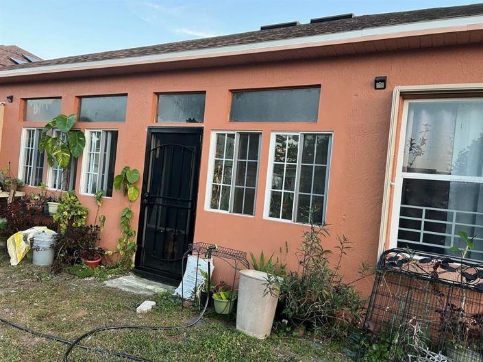 Image No.38-4 Bed Property for sale