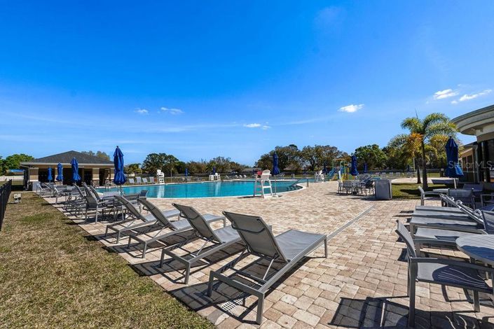 Image No.36-4 Bed Property for sale